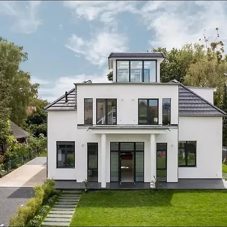 Traum-villa In Heiligensee Mit Innenpool Und Kamin *